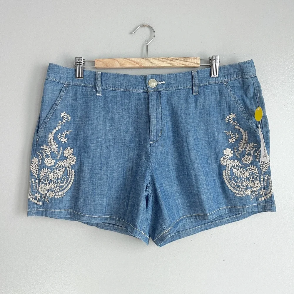 Liz Claiborne Shorts Womens 14 Blue Embroidered Cotton Chambray Boho Summer NEW